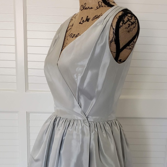 Like New ABS Collection Dress - Local Pickup Available in Vancouver, WA - Picture 4 of 8